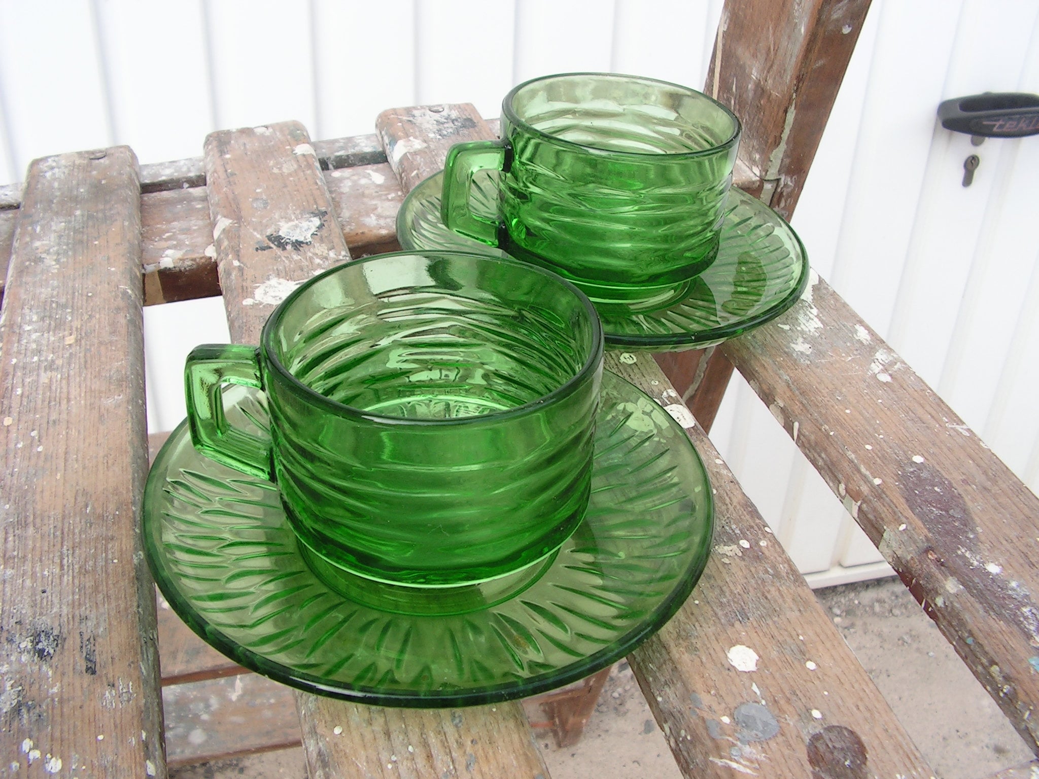 Lot de 4 tasses ambrées et vertes, vintage – VERECO