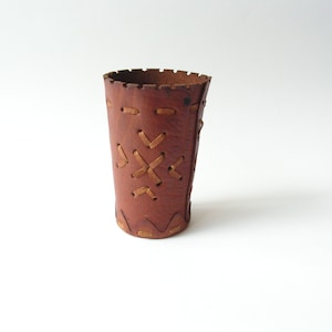 Leather dice cup, Vintage leather pencil holder, Shaker cup, Handmade leather pen cup, Dice game, Leather pen stand Handcrafted pen holder