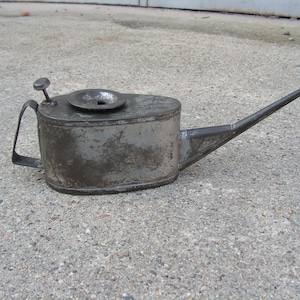 Vintage pump oil can, Oil tin, Long spout oil can, Antique oiler can, Motor patina oil can, Collectibles oil can, Pump Oiler