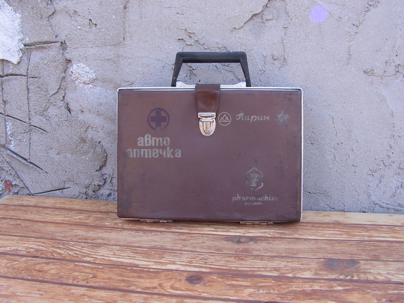 Vintage travel car medical kit, Medical bag, Leather doctor bag, Red cross, First aid kit, First aid suitcase on the road image 2