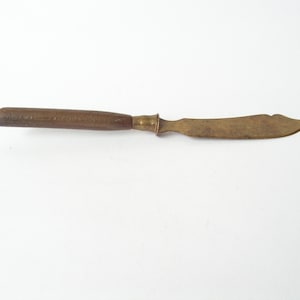 Vintage Brieföffner mit Kunststoffgriff 1950er Jahre Brief Patina Messer alte kleine Messer Büro Zubehör Sammlermesser