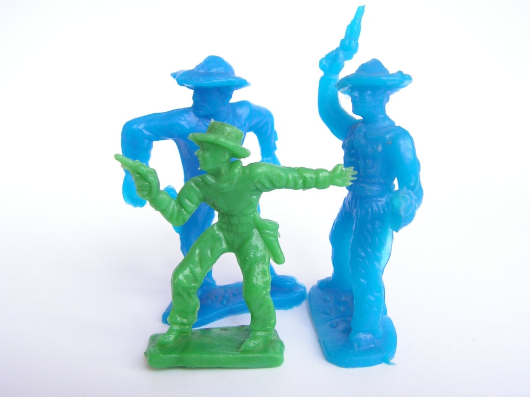 Vintage Cowboys Plastic Toys 70's Plastic Toy Figurines Etsy