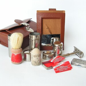 メイク道具・化粧小物 90s Italy Shaving set il_300x300.1898723999_a4qx.jpg