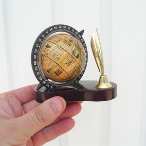 Vintage brauner Globus Stifthalter, Retro dekorativer Schreibtisch Globus, schöne Erdkugel, Weltkugel Stifthalter, Erdkarte, Globuskarte Schreibtisch