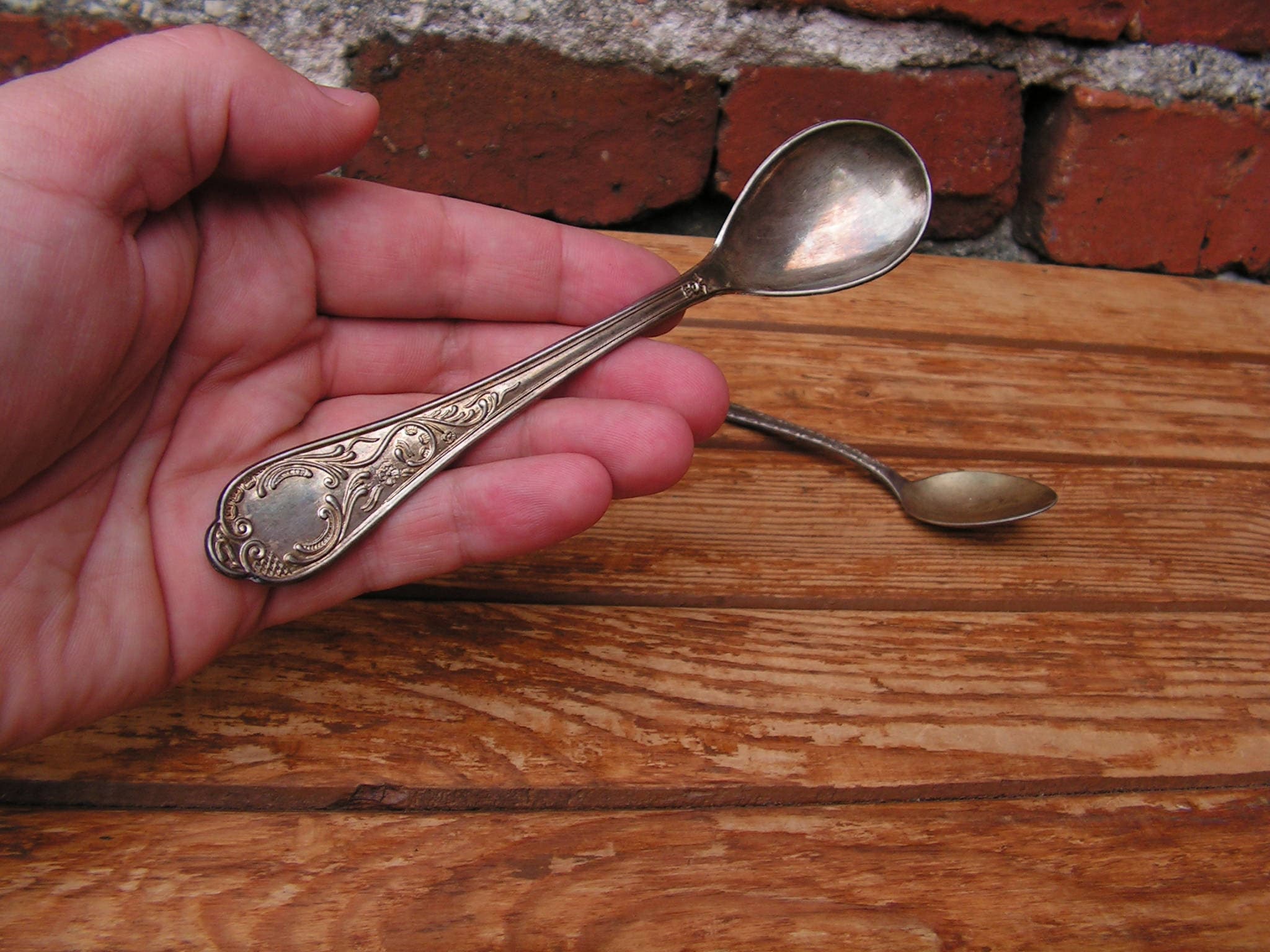 Set of 2 Metal Spoons Silver Tone Spoons Different Size Spoons Etsy