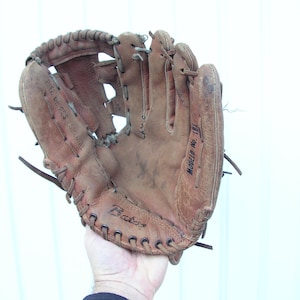 Vintage leather baseball glove Leather mitt Brown baseball glove Hand baseball softball glove Baseball catcher
