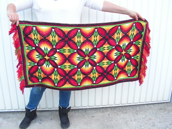 Hand-Woven Cotton Rug: Bulgarian Folk Art, Bohemian Fringe