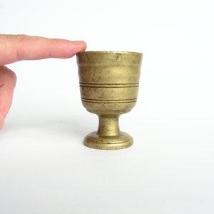Vintage small brass mortar Miniature metal mortar Decorative lovely mortar Old herb grinder Rustic kitchen decor