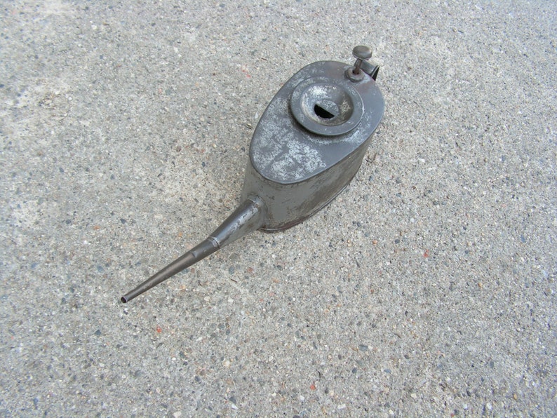 Vintage Pump Oil Can Oil Tin Long Spout Oil Can Antique Etsy