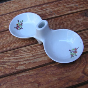 Vintage porcelain cellar, Salt And Pepper Cellar, Porcelain salt box, Double salt pan, Double porcelain bowl, Old Saltshaker