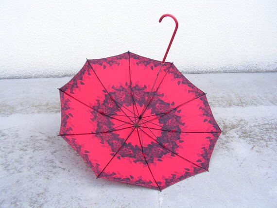 Vintage ladies stylish umbrella Red black woman um
