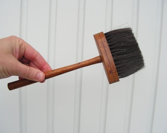 Gros pinceau pour peinture des années 1960, pinceau patine vintage poils noirs, fournitures artistiques, outils de peintre et pinceau d'artiste