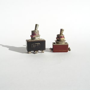 Vintage On/Off Toggle Switch, Set of 2 Vintage Switches, Old electrical switches, On off switchers