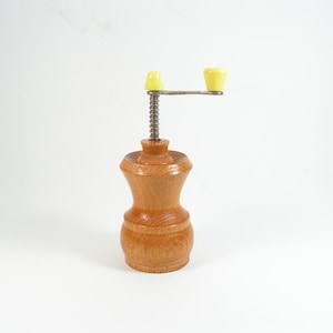 Vintage Pfeffermühle Holz Pfeffermühle Kleine Pfeffermühle Handarbeit Gewürzmühle Kräutermühle Küche Dekor Rustikal Dekor