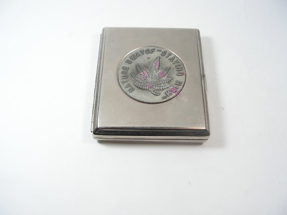Vintage engraved leaf Joint  Lovely metal cigaret… - image 3