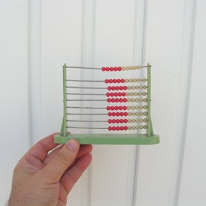 Vintage Small Plastic Abacus Retro School Abacus Primitive Calculator Old Abacus Office Decor