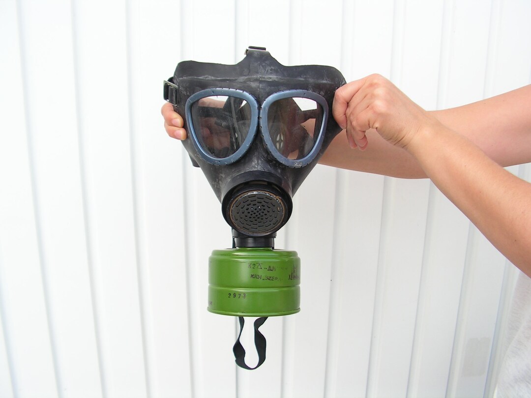 古道具 ビンテージ(訳あり)鑑賞用 ガスマスク ミリタリー 古道具 ビンテージ(訳あり)鑑賞用 ガスマスク ミリタリー - メルカリ