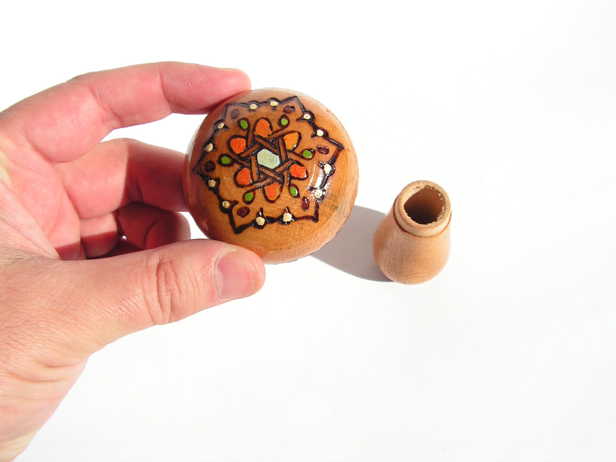 ヴィンテージ木製キノコ型ボックス、手彫り焼き絵装飾小物入れ - Etsy 日本