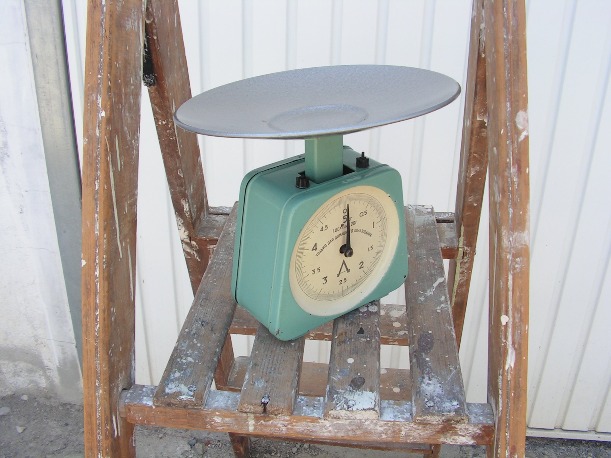 Working Metal Scale Retro Soviet Kitchen Scale Vintage Green Cooking ...