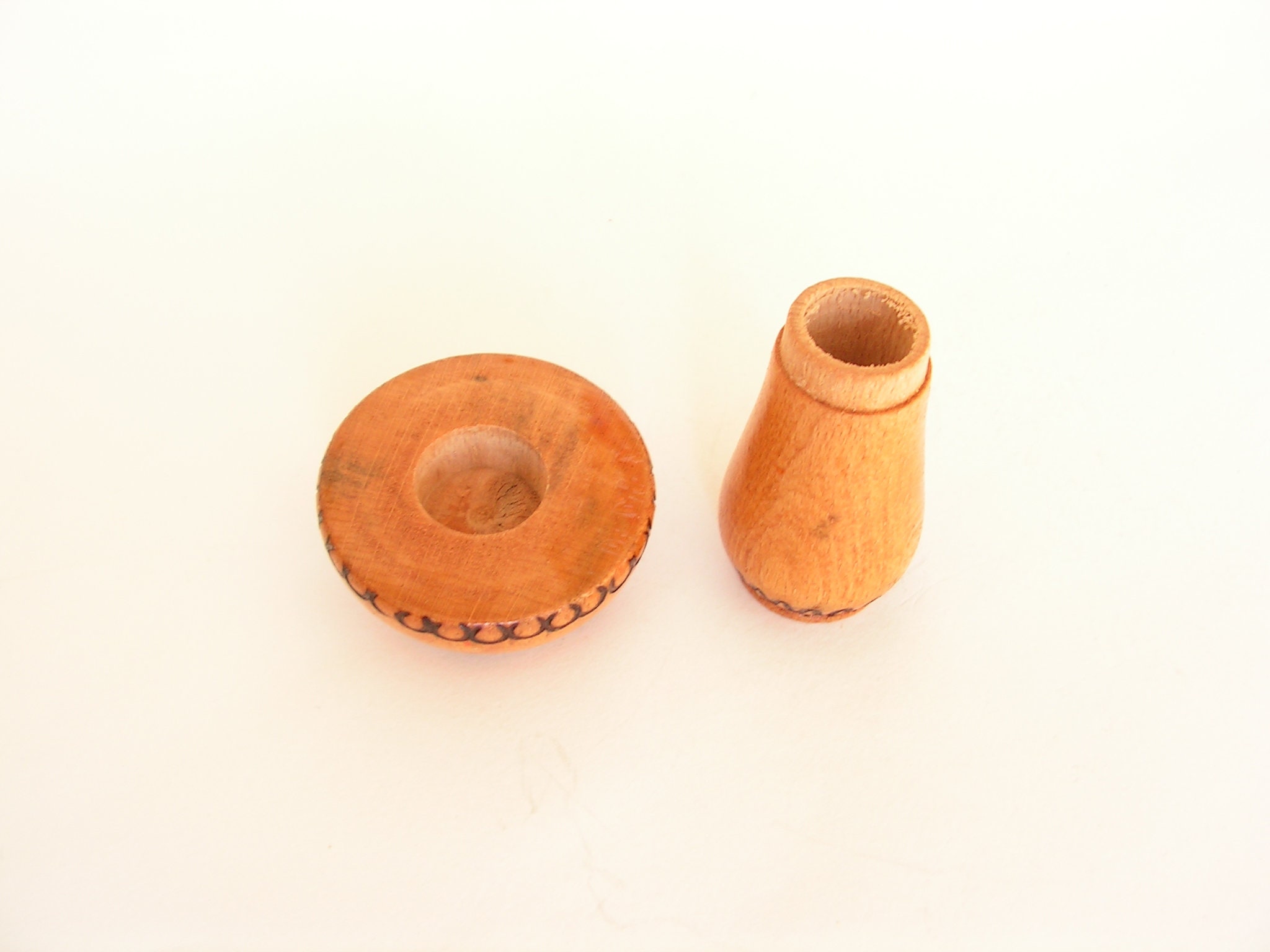 ヴィンテージ木製キノコ型ボックス、手彫り焼き絵装飾小物入れ - Etsy 日本