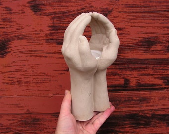 Skulptur Hände Kerzenleuchter Keramik Figur Hände Kerzenhalter Statuette Hände Clay Hände religiöse Dekor Keramik Kunstfigur
