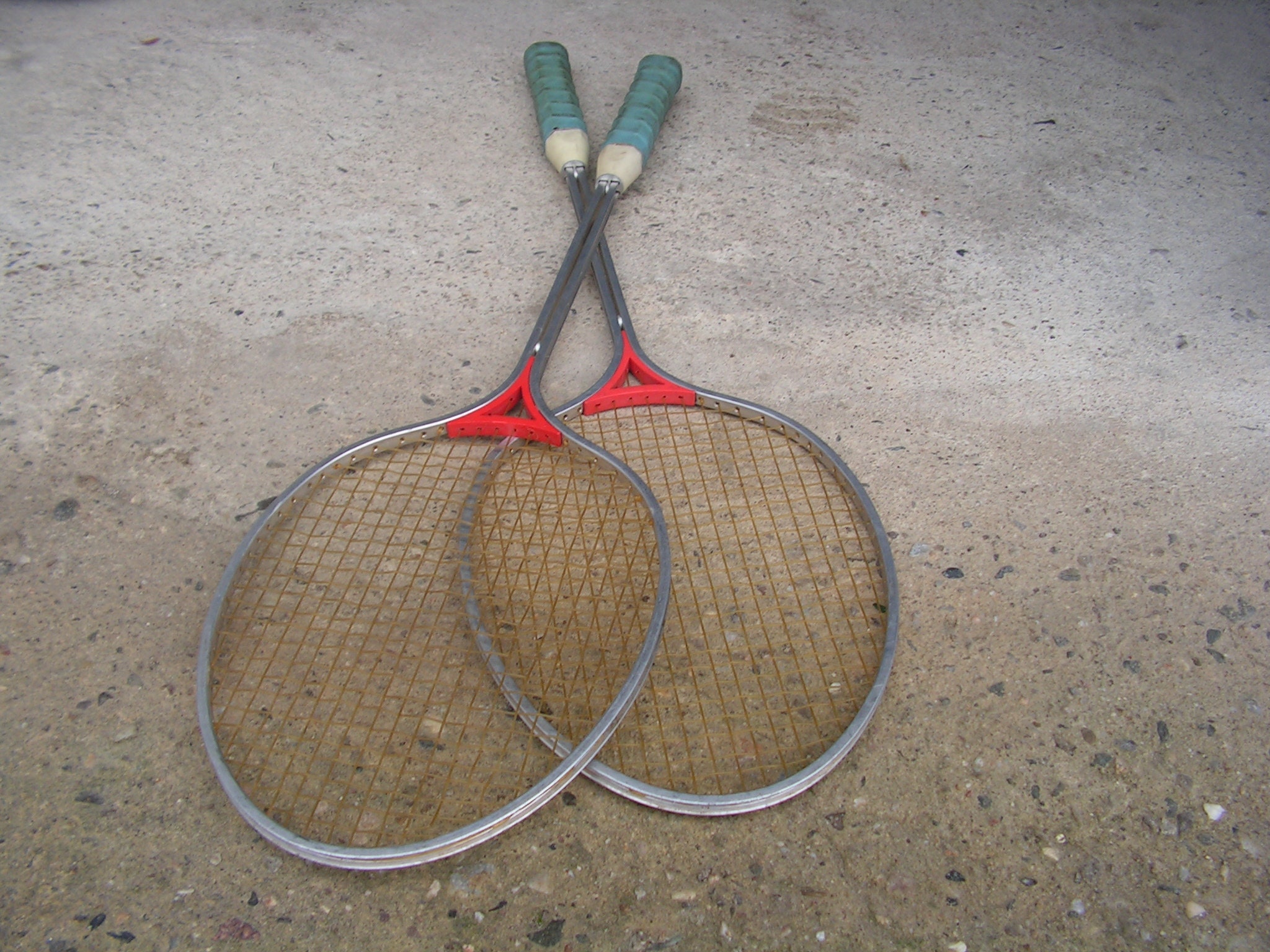 Raquette de tennis ancienne d'occasion - Collection - - page 9