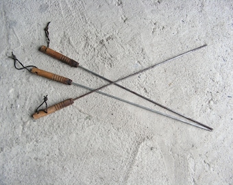 Vintage grill skewers, Set of 3 skewers wooden handle, Kebab skewers, Grill Utensils, Grilling Set, Meat skewers, Barbecue accessories,