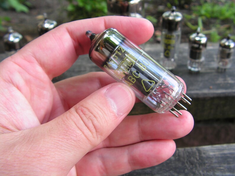 Set of 7 Vintage Vacuum Tubes Radio Tubes Different Size Mix Etsy