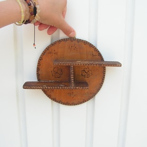 Vintage wall wooden shelf 1974s, Wall rack shelf, Hanging wooden shelf, Old rustic handmade shelf, Primitive shelf
