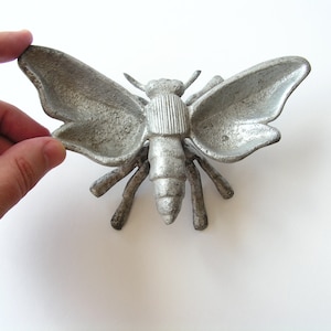 Unique metal ashtray bee, Vintage rotatable aluminum ashtray, Old hand made ashtray, Decor Tobacciana, Cigarettes