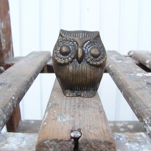 Antique brass owl, Owl figurine, Small metal owl, Metal figure animal, Vintage figurine owl, Collectible figurine owl