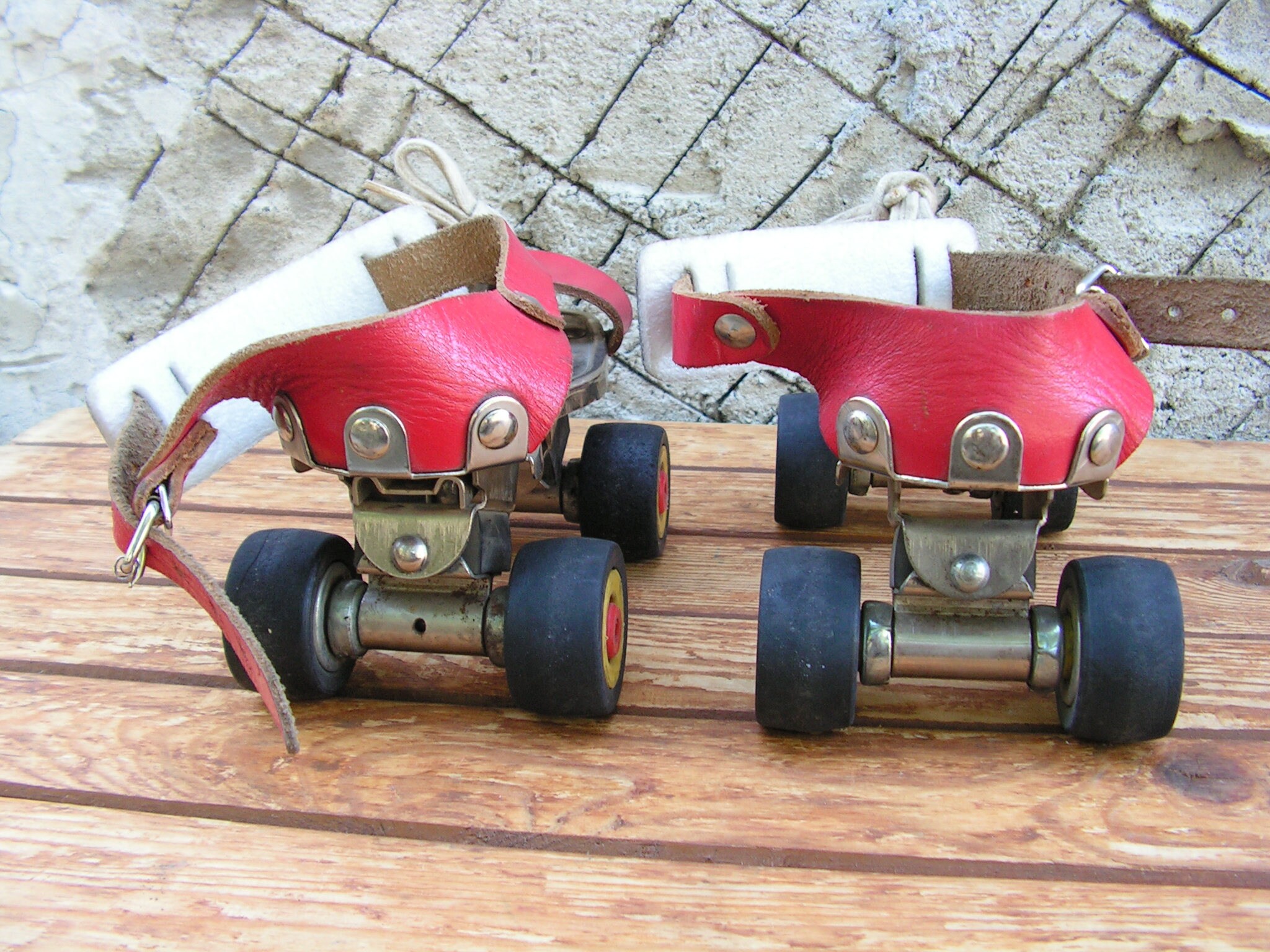 Vintage Adjustable Roller Skates Red Skates Childrens Roller Etsy