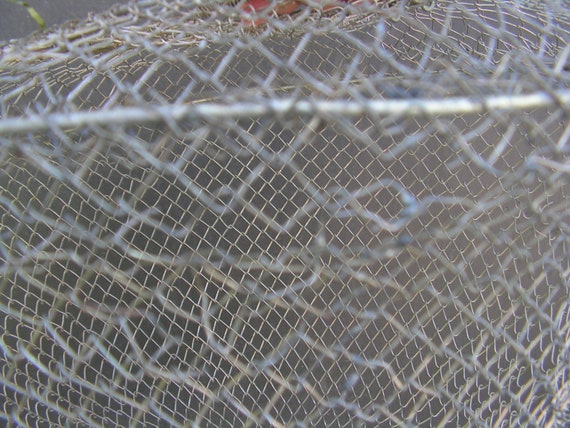 Large Wire Basket Fish Net Trap Fishing Keep Net Wire Mesh Fish Basket Fish  Bucket Foldable Fishing Basket Sea Decor Fisherman Accessory 