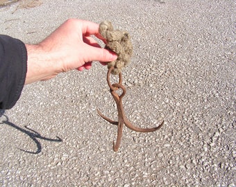 Antique hand forged hook, Hook 1800s, Meat hook, Iron triple hook, Primitive hook, Rusty patina hook, Old butcher hook