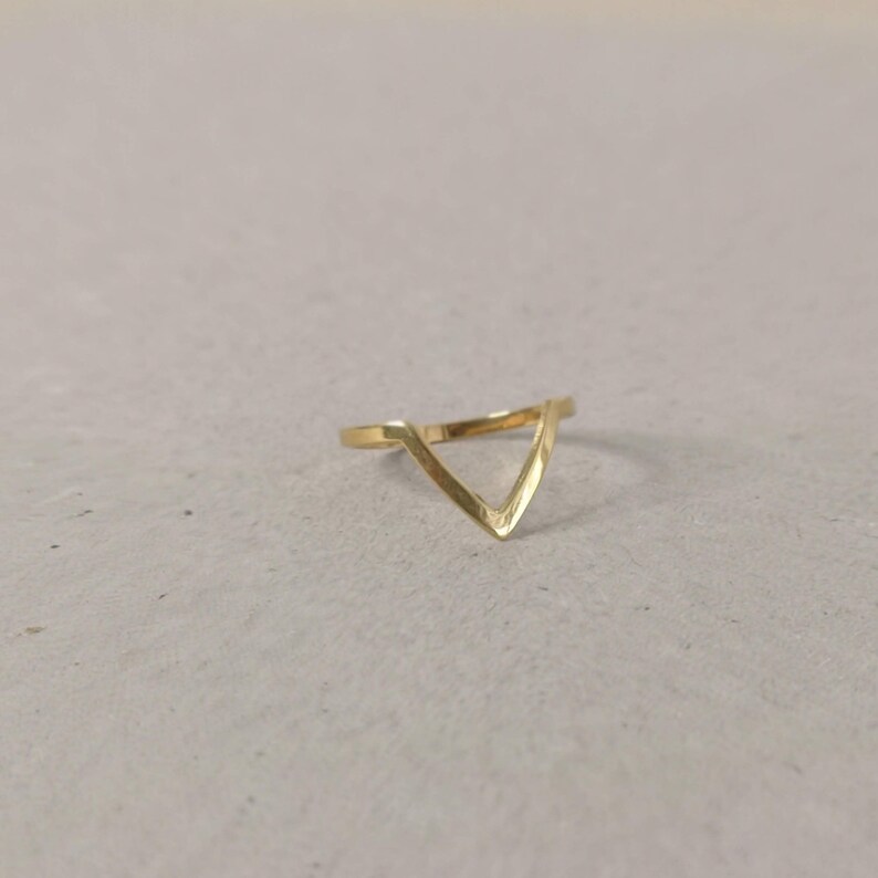 18k gold plated V shape ring