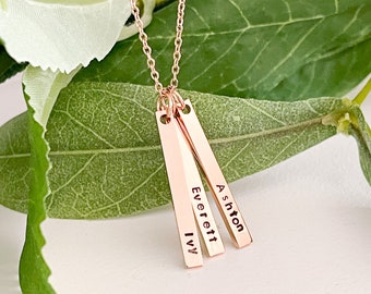 Skinny Vertical bar necklace/ personalized / vertical name bars
