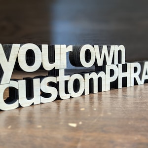 Letras de molde para letreros colgantes o de pie cortados con láser personalizados y proyecto sin terminar