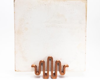 Bronze Wave Vinyl Record Stand: 3D Printed Album Display