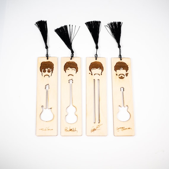 今年の新作から定番まで！ Bookmark Set Beatles the Custom Wooden Engraved Personalized 置物