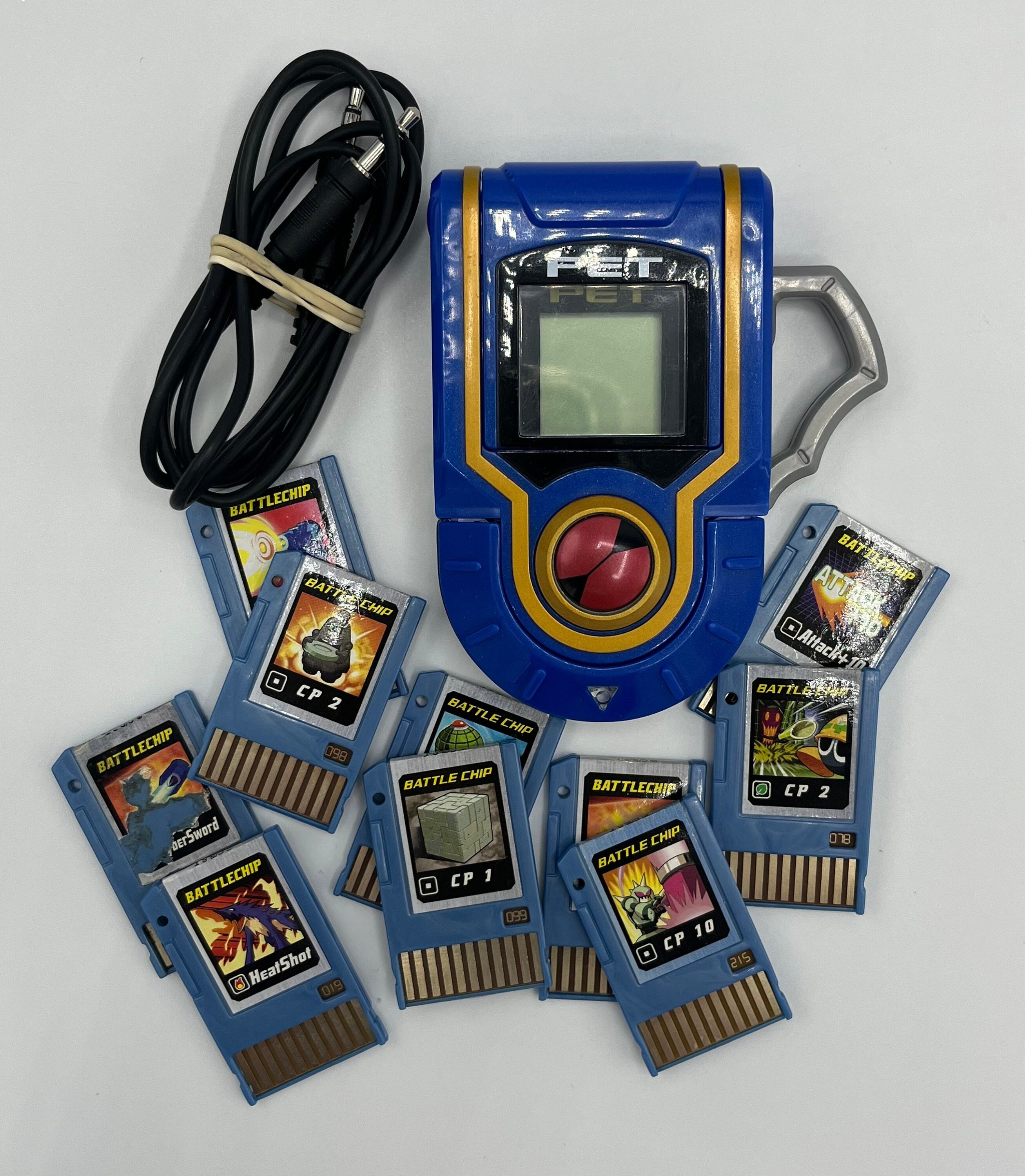 Vintage Capcom Takara Megaman Blue Handheld Advanced Pet