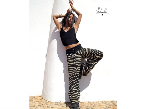 PANTALON FRUNGE...pantalon mujer, pantalon recto, pantalon pierna ancha, pantalon con bolsillos, pantalon con elastico, pantalon ryon