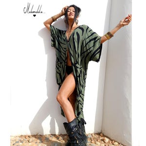 KIMONO MIT ABNEHMBARER KAPUZE... Boho-Kimono, Kimonojacke, Kimonokleid, Tribal-Kimono, Festival-Kimono, Boho-Kimono