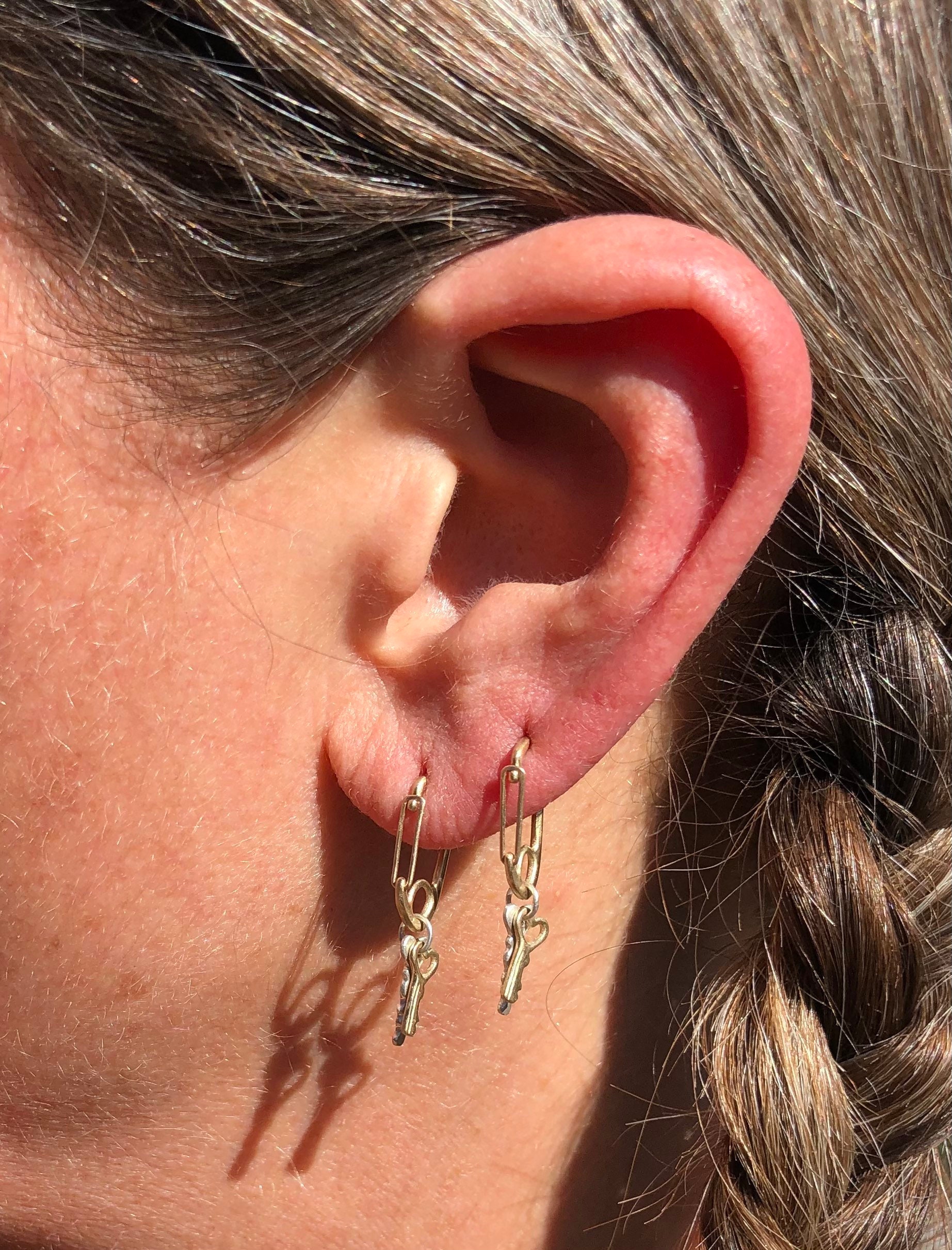 14k Yellow Gold Carabiner W Gold & Silver Keys Earring - Etsy UK