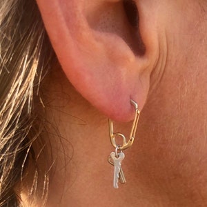 14k Yellow Gold Carabiner w Gold & Silver Keys Earring