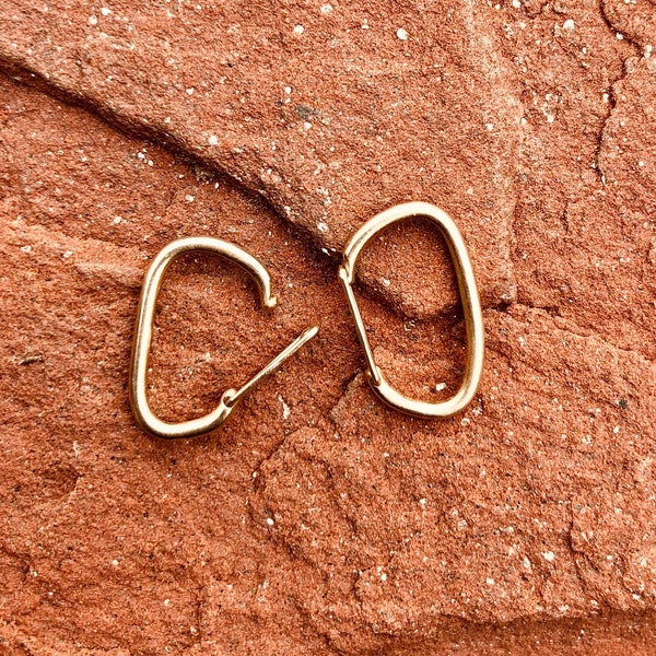 Pendientes con mosquetón de oro amarillo de 14k