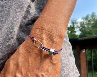 Rock Climbing ATC Belay Device with Carabiner Clasp Bracelet