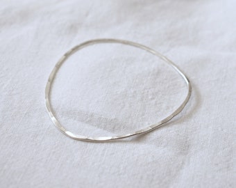 Eclipse Bangle / Recycled Silver