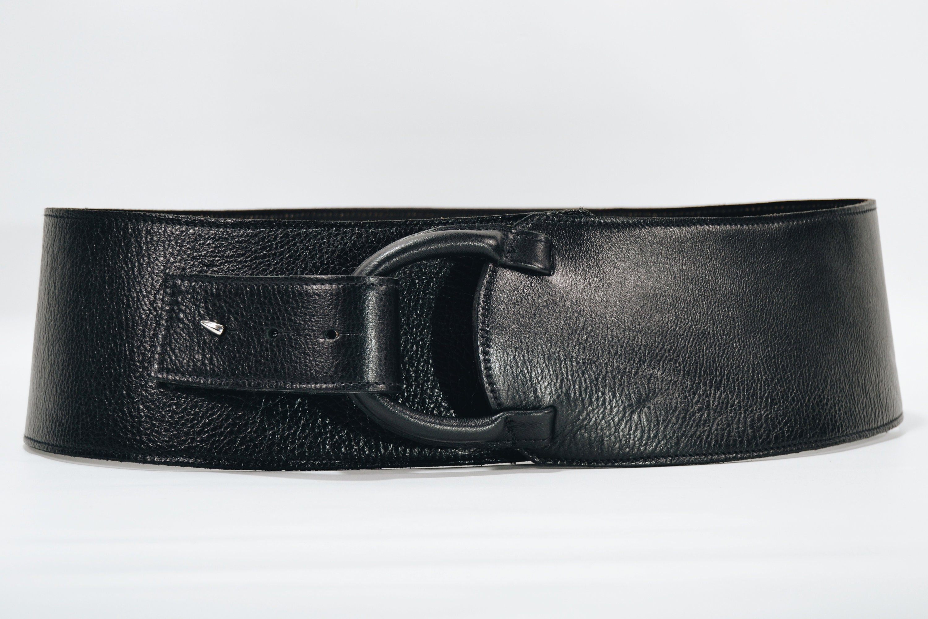 【BOHEMSEO】DETACHABLE STRAP BELT, BLACK Oil Smooth Leather Buckle Belt – THE SHOP YOHJI YAMAMOTO