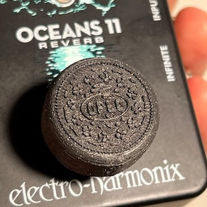 Oreo Guitar and Bass Pedal Topper Effects Stomper Footswitch Cap Nintendo