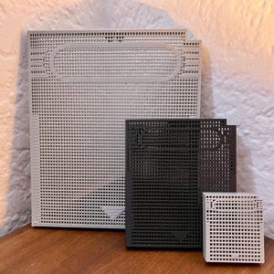ゲームボーイカートリッジ型壁用ピンボード 3サイズ+その他の色もご用意
